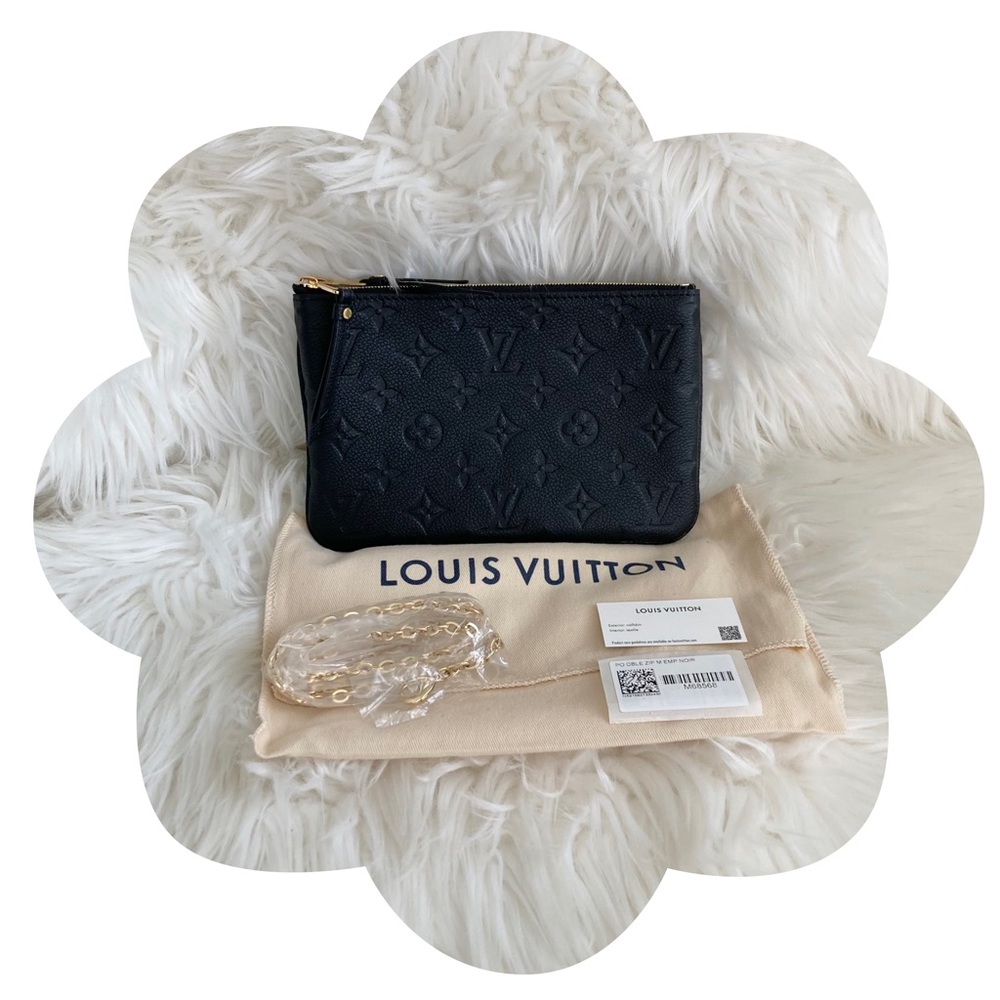 ✨SALE✨ Louis Vuitton Double Zip Pochette